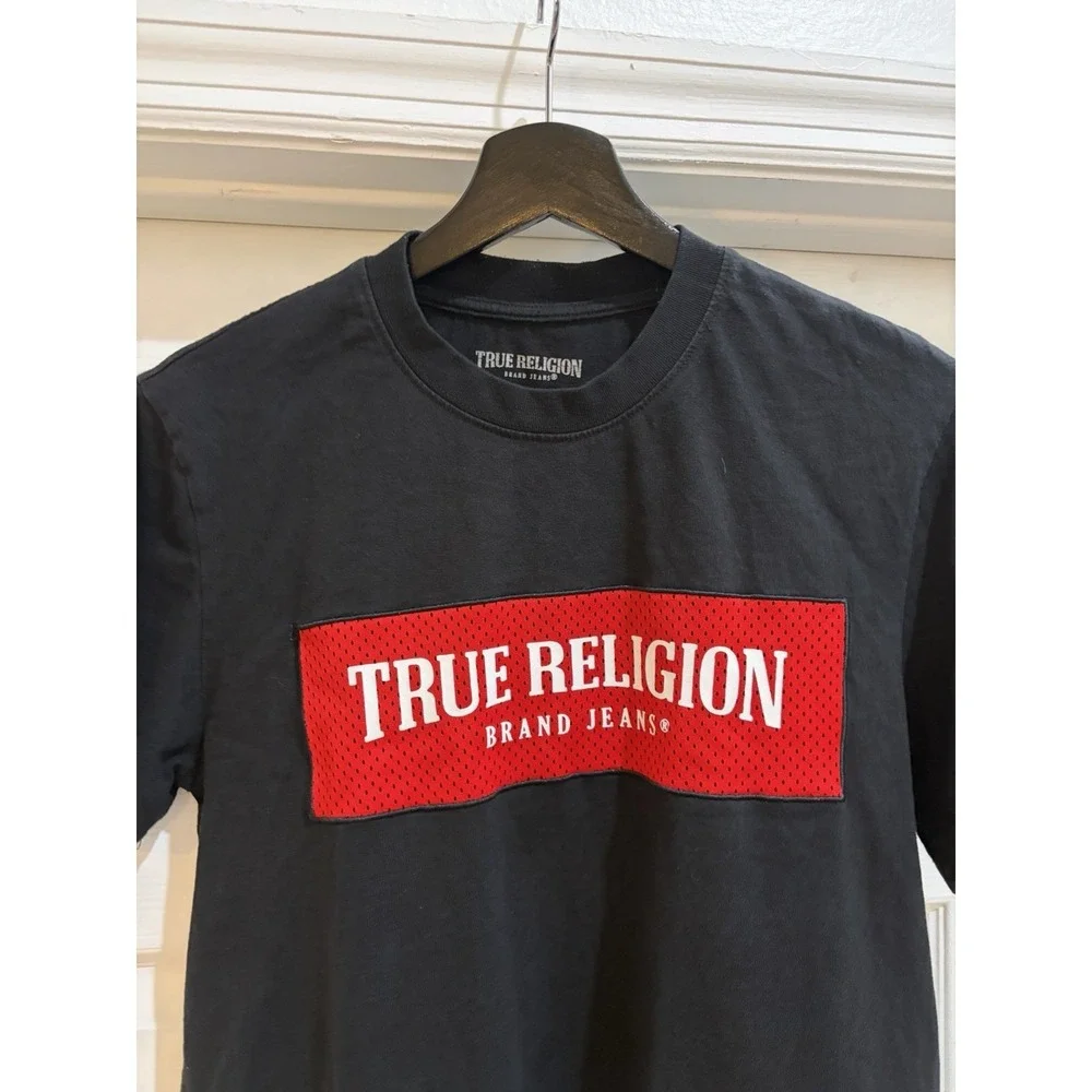 True Religion Black Logo Graphic T-Shirt Red Mesh Patch Men's XS Streetwear
